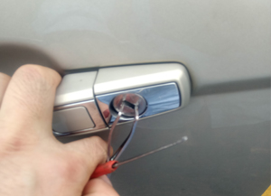 东莞东坑开锁公司|东莞汽车开锁公司